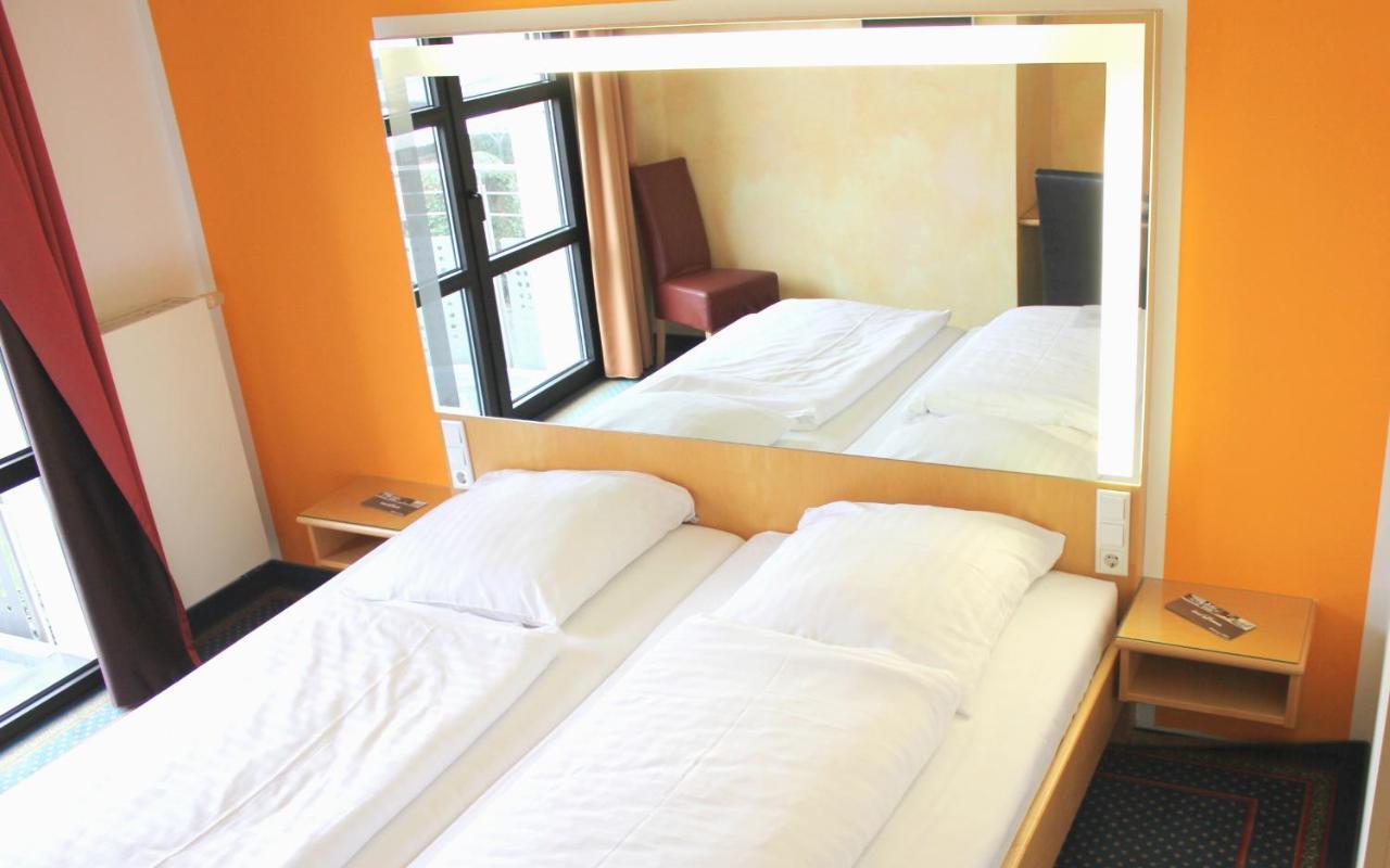 Hotel Victoria Hövelhof المظهر الخارجي الصورة